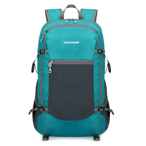 Explore the Great Outdoors with Our Men's Lightweight Hiking Bag!